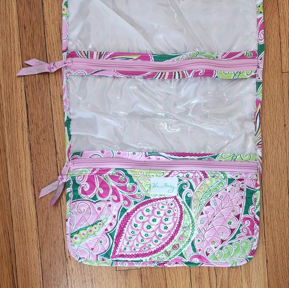 Vera Bradley Travel Organizer - Picture 4 of 13